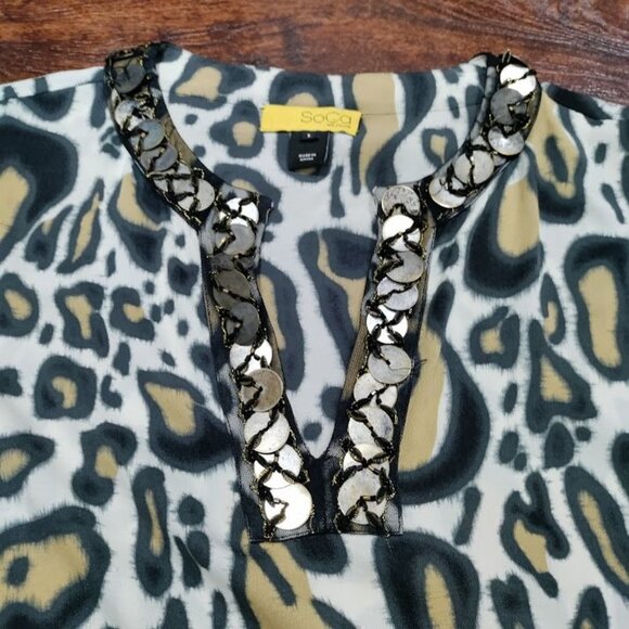 SoCa St. John Leopard Print Embellished Neckline Long Sleeve Blouse Size Small - Picture 6 of 13